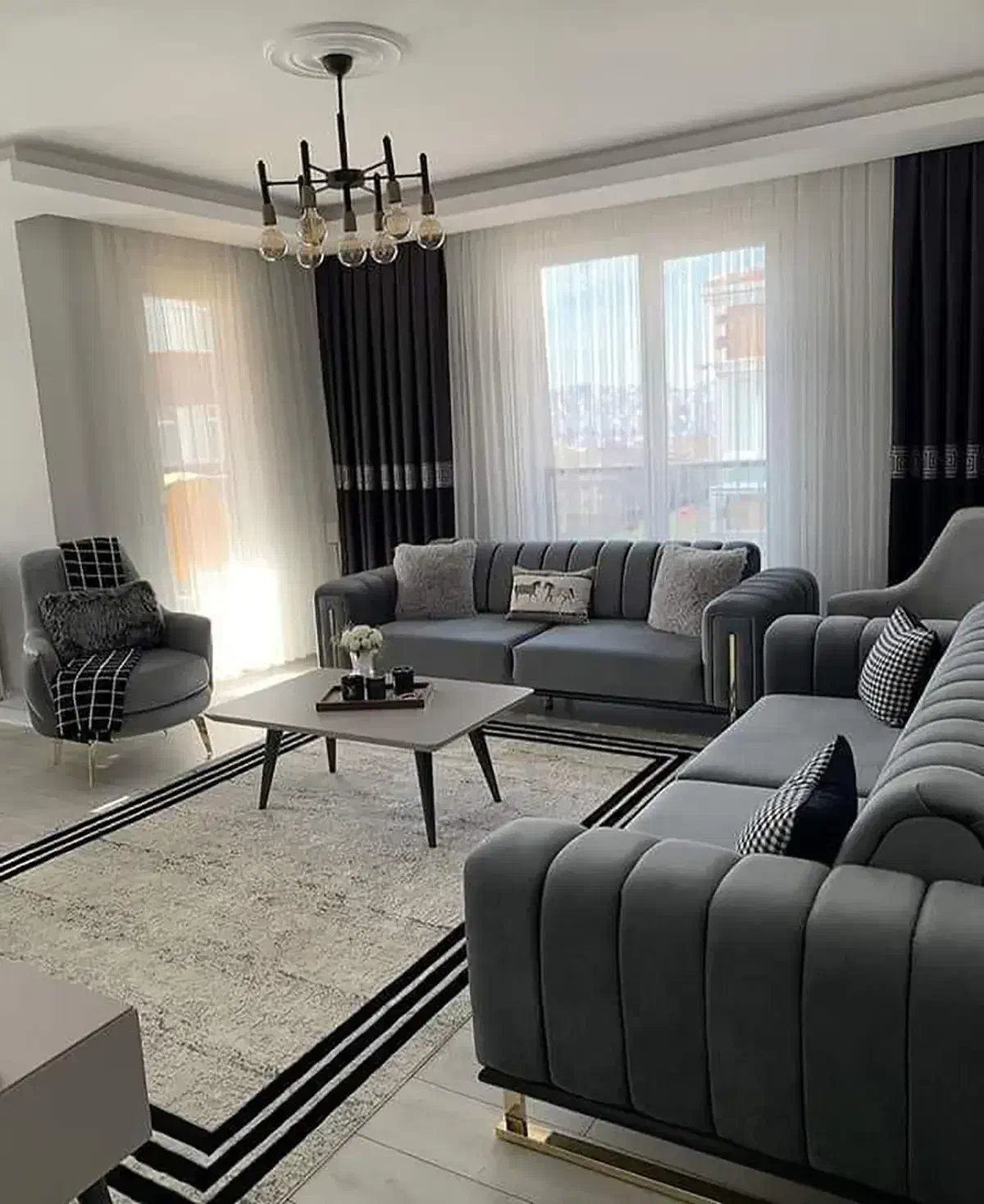 ۹۷متری/اقساط بلند مدت/ پیش پرداخت ۱/۴۵۰|فروش آپارتمان|تهران, قلمستان|دیوار