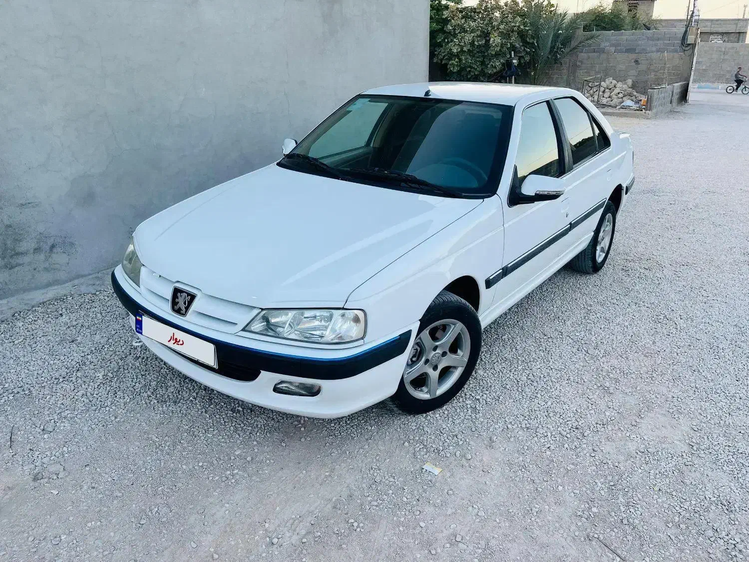 پارس سال ۱۴۰۰|خودرو سواری و وانت|شیراز, فرودگاه شهید دستغیب شیراز|دیوار