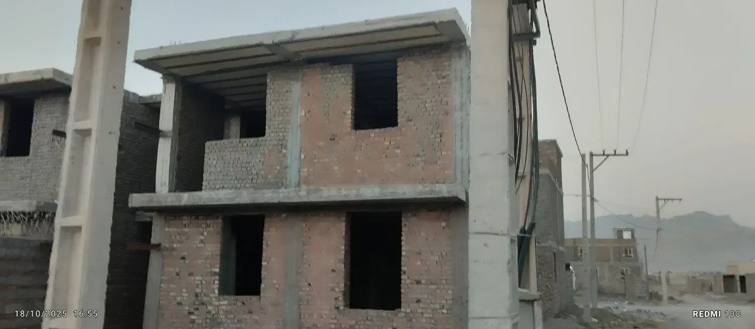 فروش خانه های دو واحدی|پیش‌فروش املاک|خاش, |دیوار