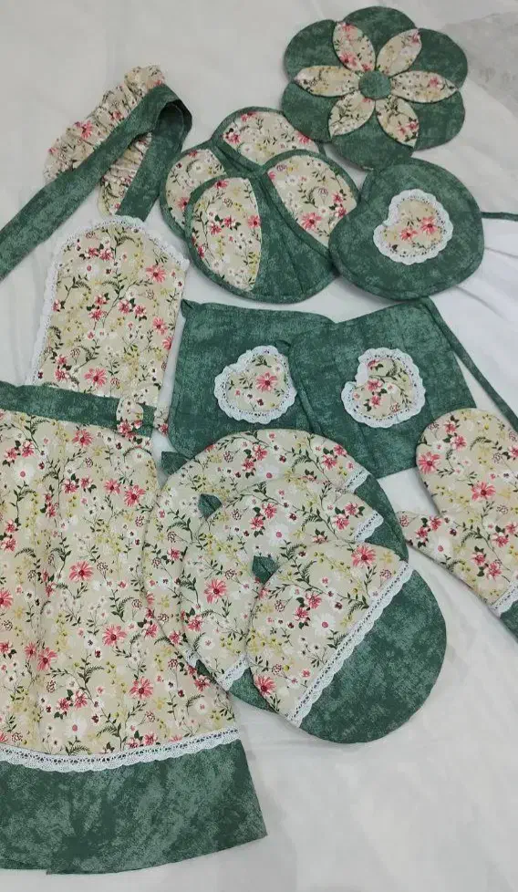 دوخت انواع سرویس آشپزخانه|سفره، حوله، دستمال آشپزخانه|قم, انسجام|دیوار