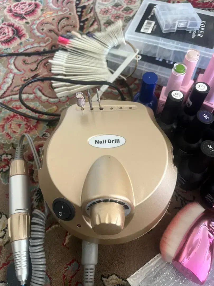 سلام یه پک کامل ناخن|آرایشی، بهداشتی، درمانی|حبیب آباد, |دیوار