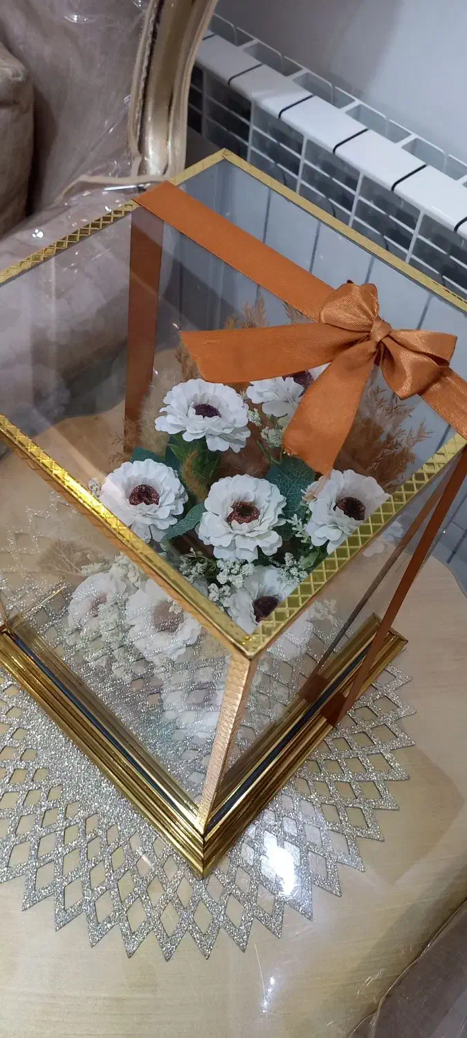 تعدای گل زیبا برای دکور|گل مصنوعی|نهاوند, |دیوار