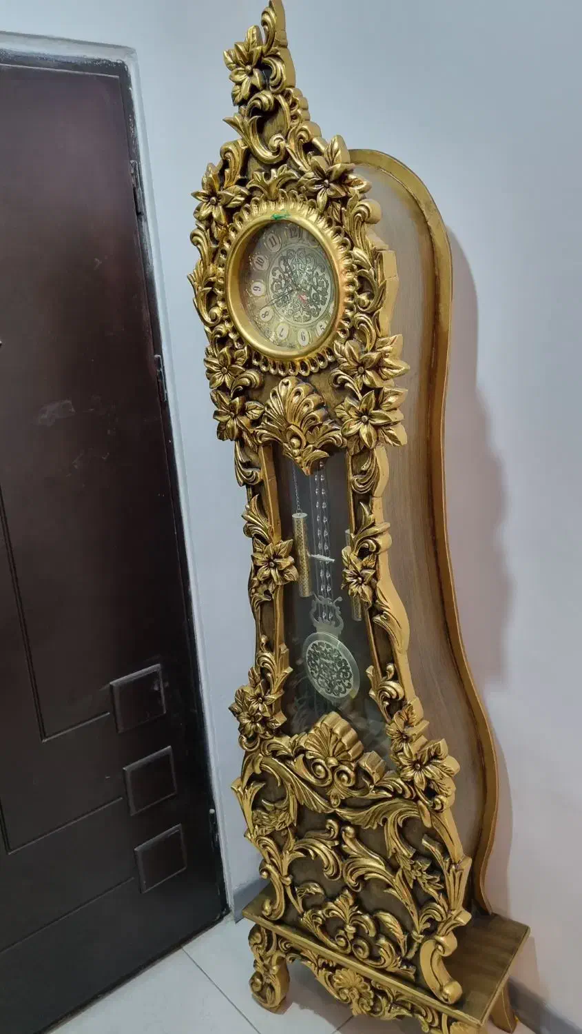 ساعت ایستاده چوبی 2 متری|ساعت دیواری و تزئینی|کرج, عظیمیه|دیوار