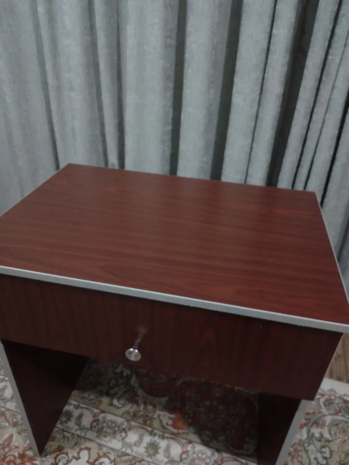 میزتحریر|میز تحریر و کامپیوتر|لاهیجان, بازکیاگوراب|دیوار