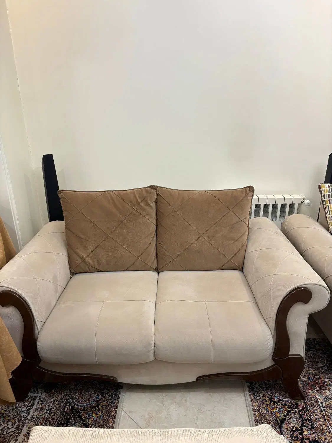 مبل راحتی ۸ نفره تمیز|مبلمان خانگی و میز عسلی|کرج, شهرک فهمیده|دیوار