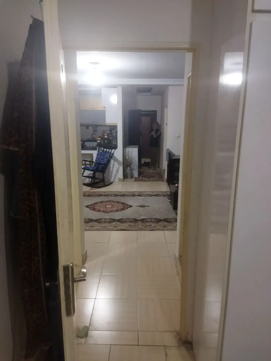 شهرک ابریشم دو خواب با انباری|فروش آپارتمان|چهارباغ, |دیوار