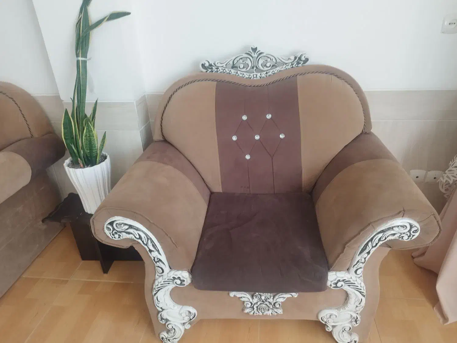 مبل 7نفر|مبلمان خانگی و میز عسلی|فولادشهر, C1|دیوار