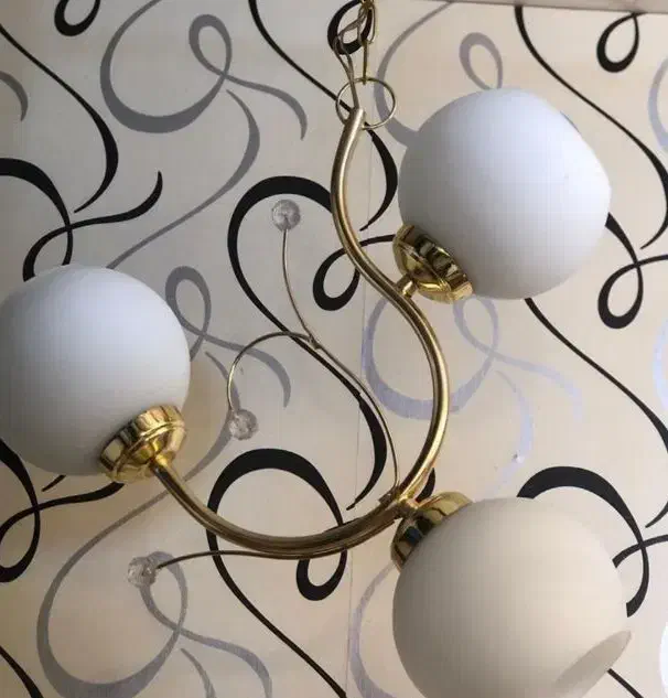 لوستر ‌هخامنشی|لوستر و چراغ آویز|تبریز, |دیوار