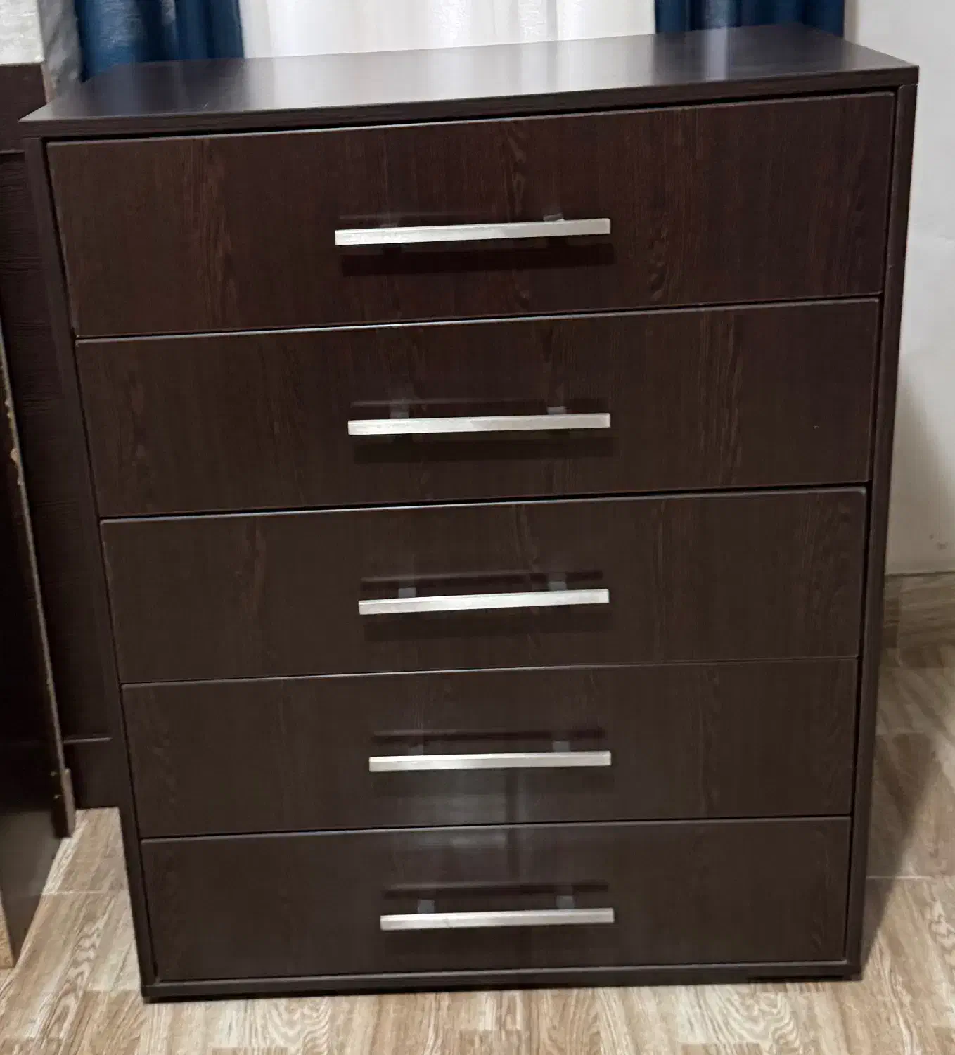 کشو|جاکفشی، کمد، دراور|رشت, بلوار گیلان|دیوار