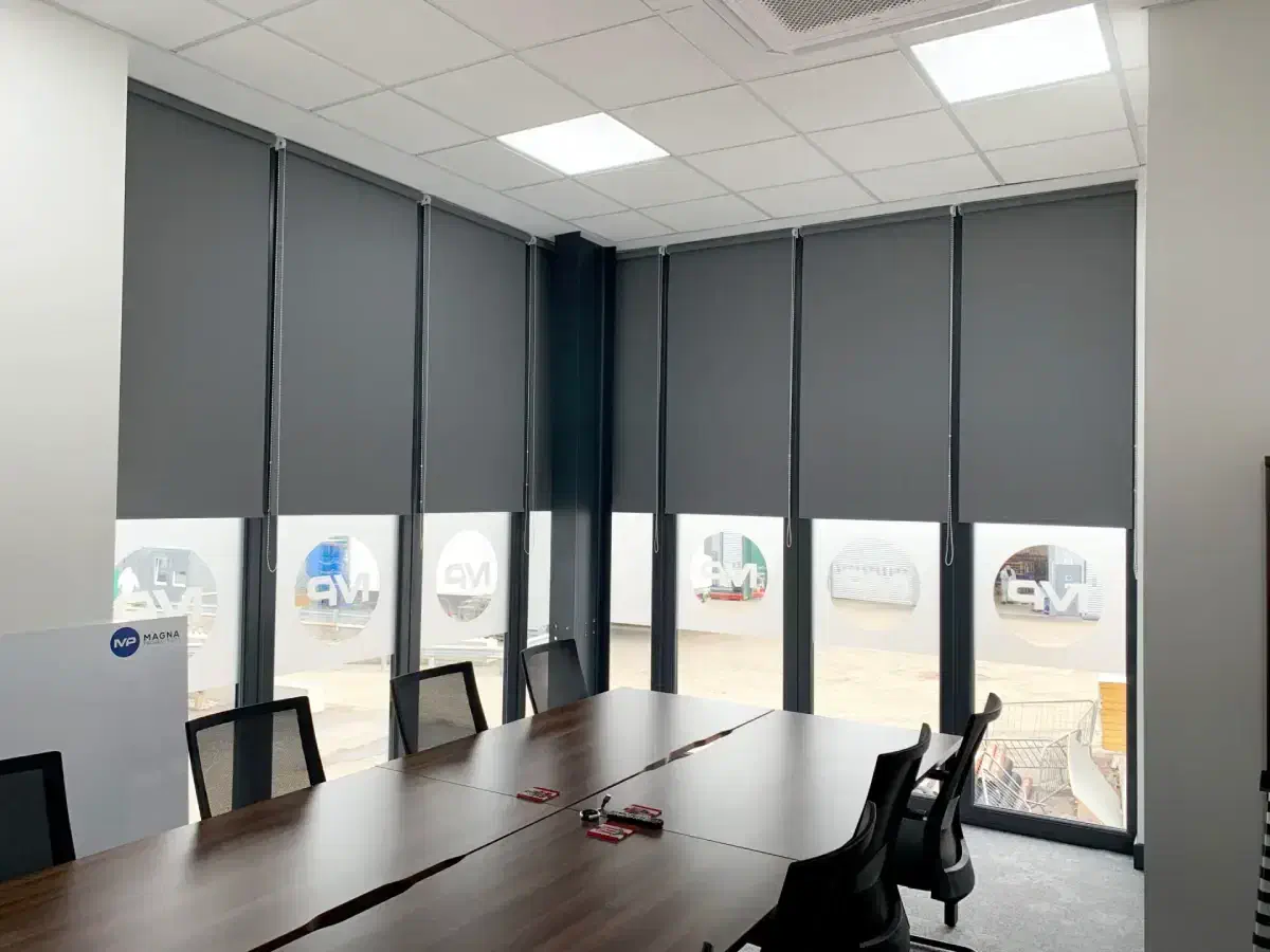 مرکز مونتاژ و پخش پرده های مکانیزه(مسکونی اداری)|پرده، رانر، رومیزی|تهران, فلسطین (میدان انقلاب)|دیوار