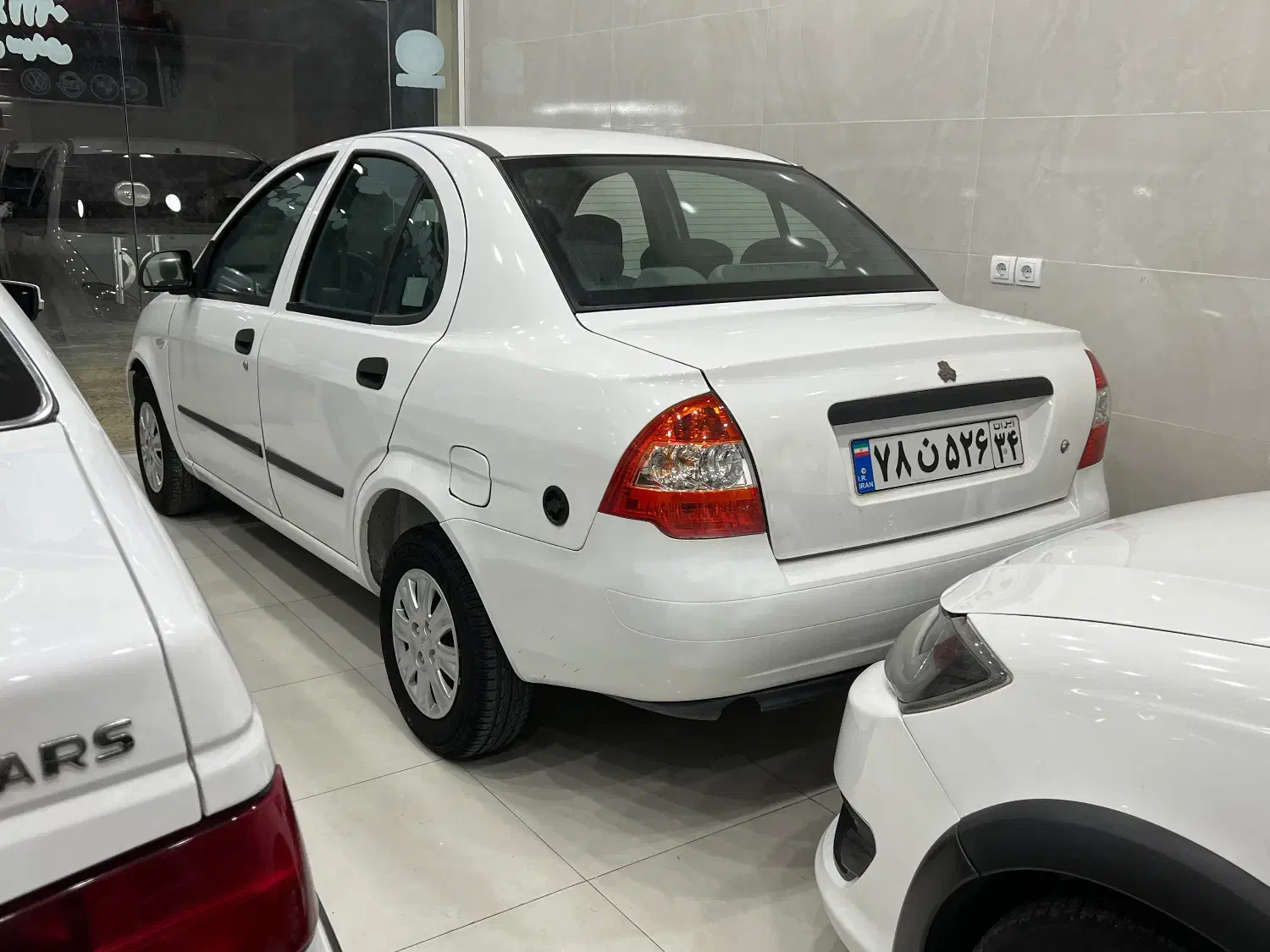 تیبا ۱ مدل ۴۰۰|خودرو سواری و وانت|بهبهان, |دیوار