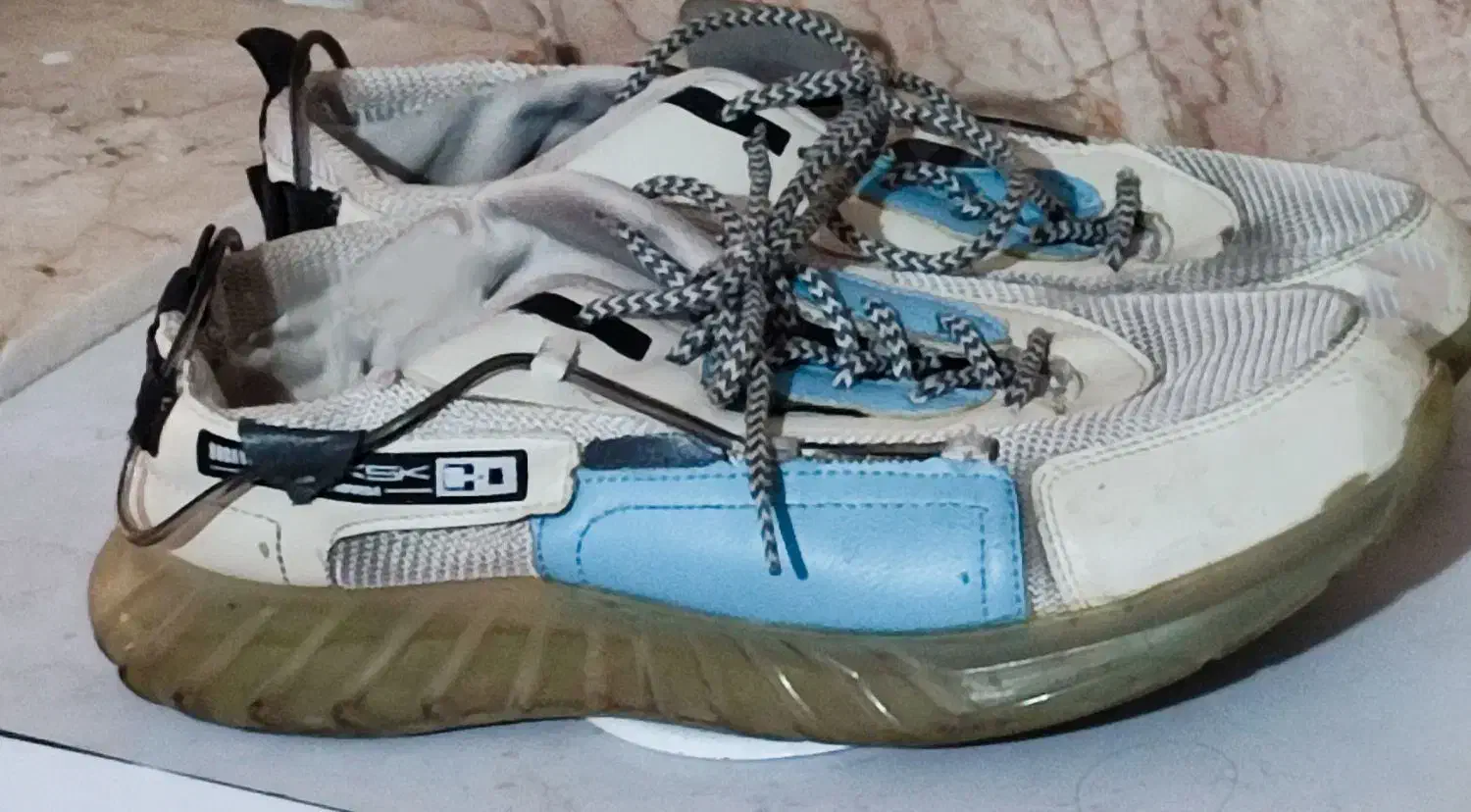 کتونی خارجی سایز ۴۳|کیف، کفش، کمربند|اندیشه, اندیشه فاز ۵|دیوار