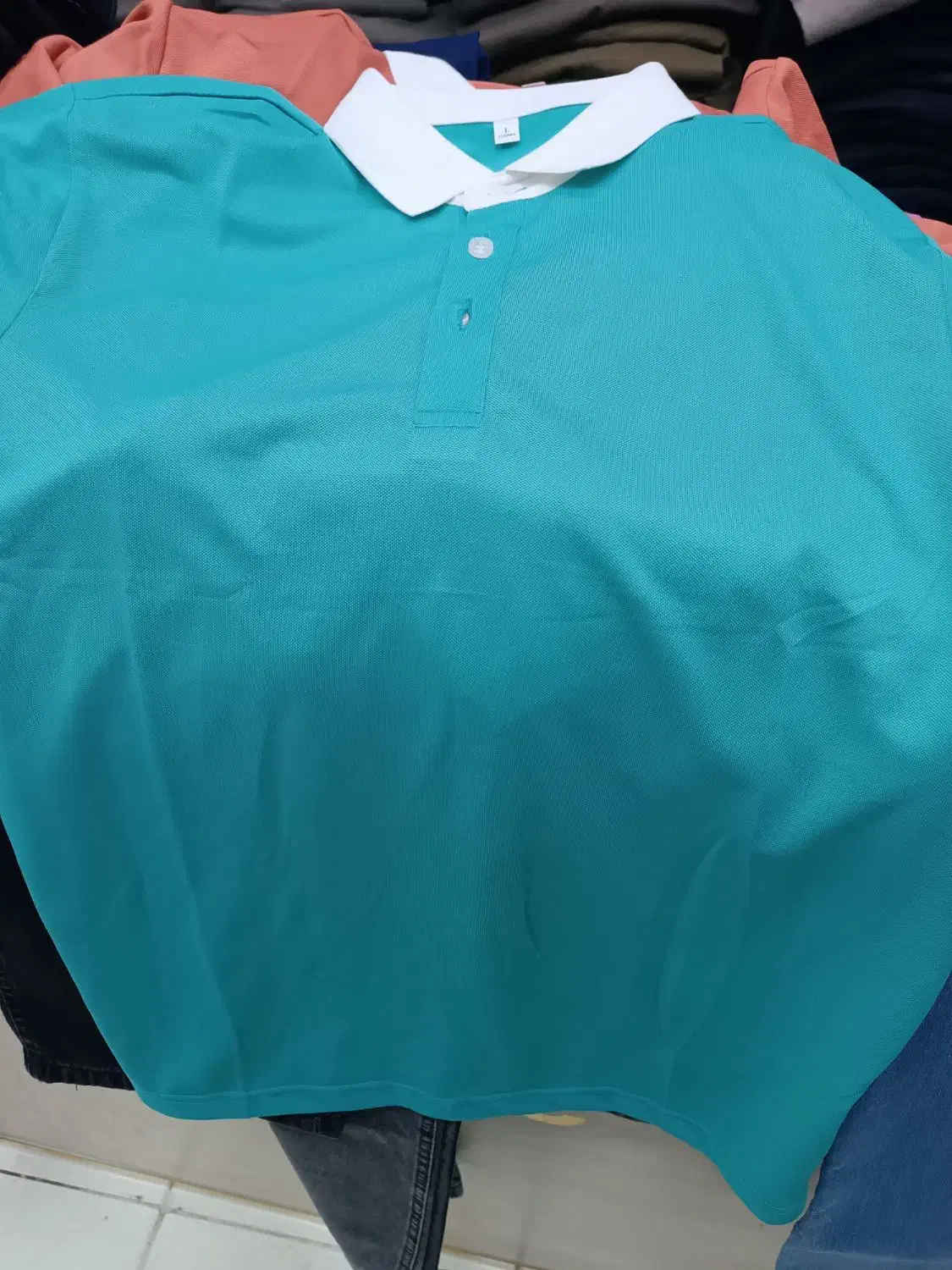 فقط به صورت عمده|لباس|قشم, |دیوار