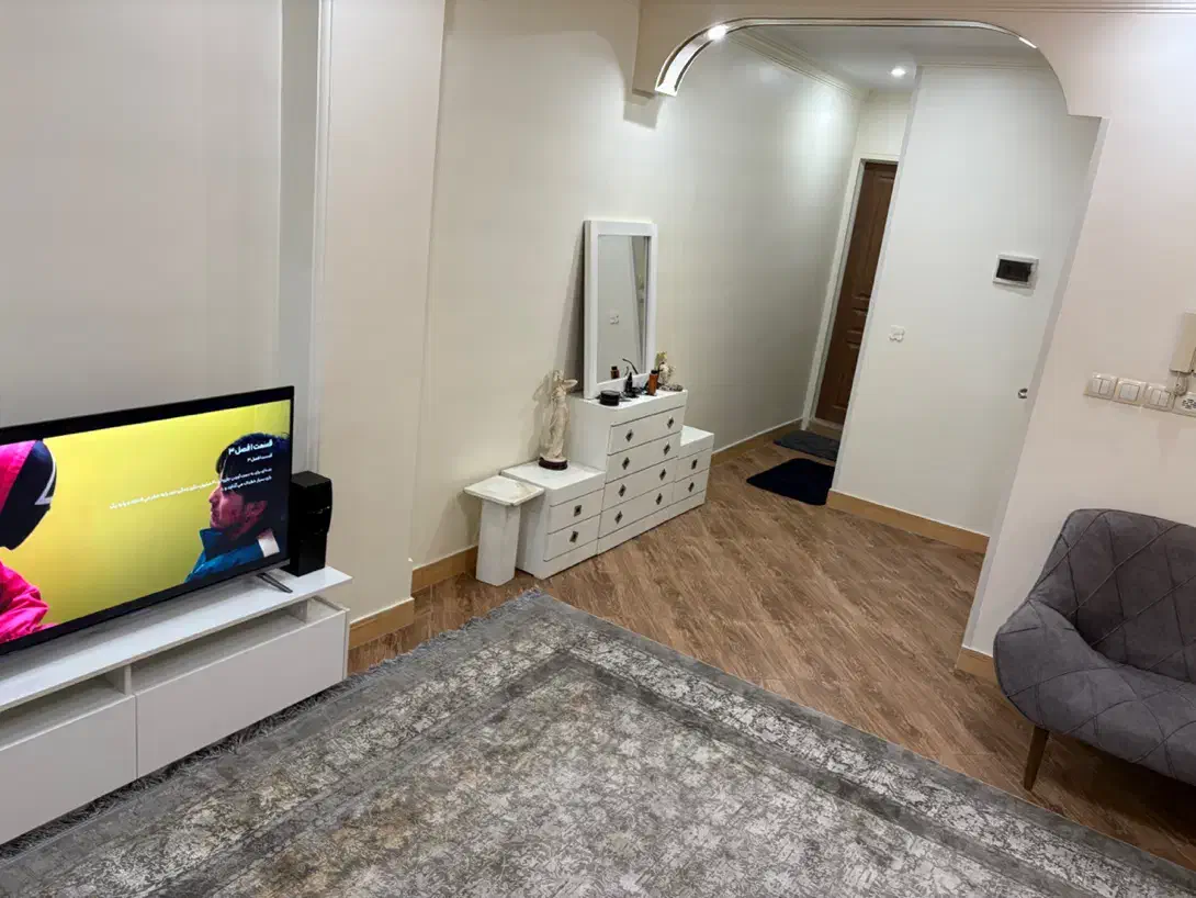 همخونه،همخانه نواب با وسایل کامل|اجارهٔ آپارتمان|تهران, سلسبیل جنوبی|دیوار