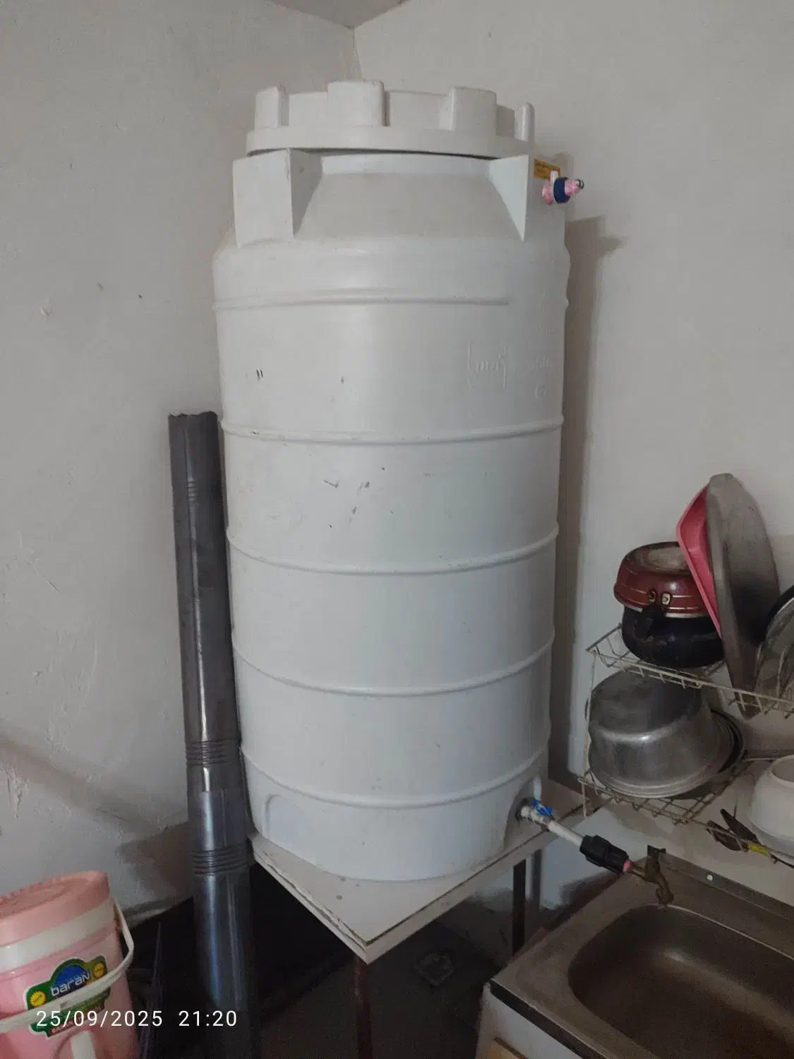 مخزن 350لیتری عمودی۳لایه ضدجلبک|مصالح و تجهیزات ساختمان|بجنورد, |دیوار