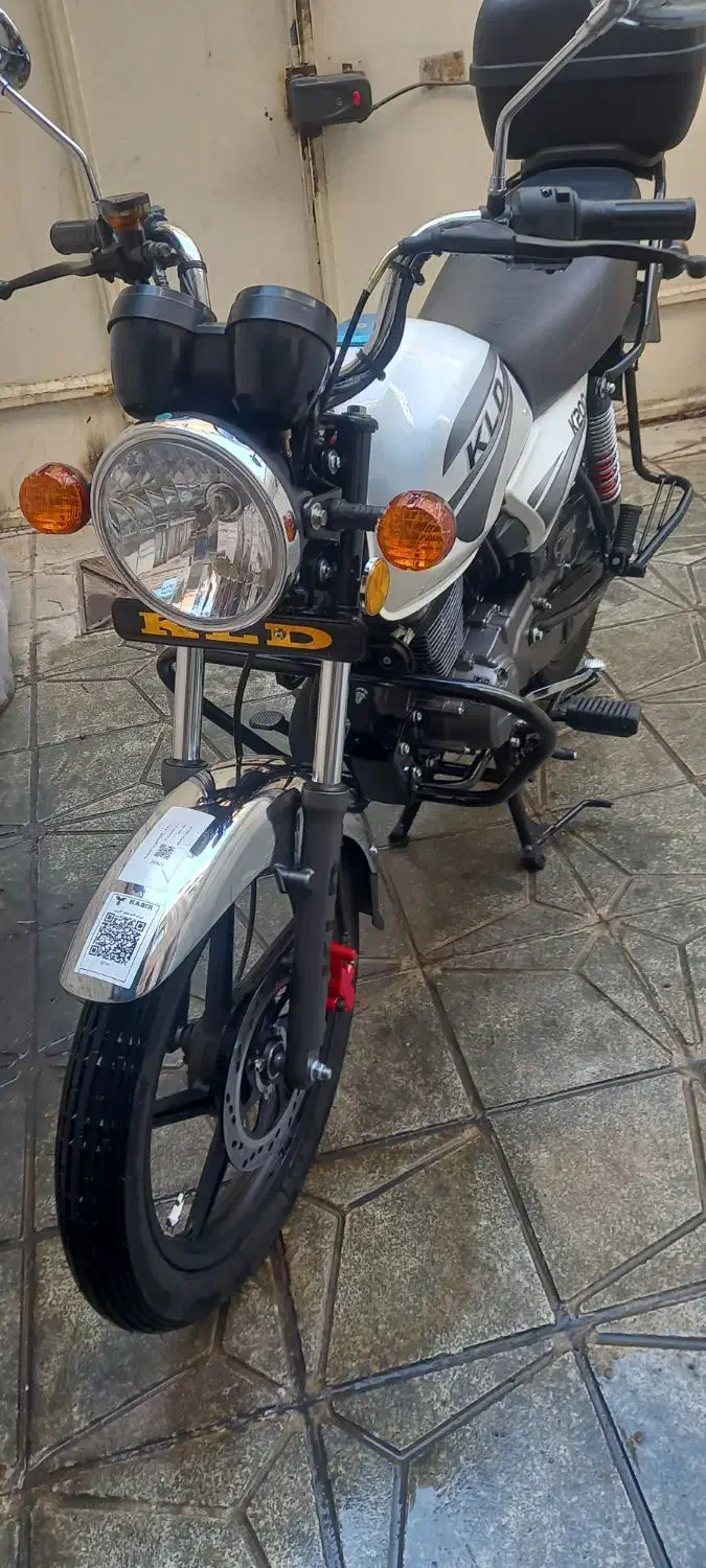 کی ال دی ۲۰۰|موتورسیکلت|تهران, شهرک فردوس (حسینی)|دیوار