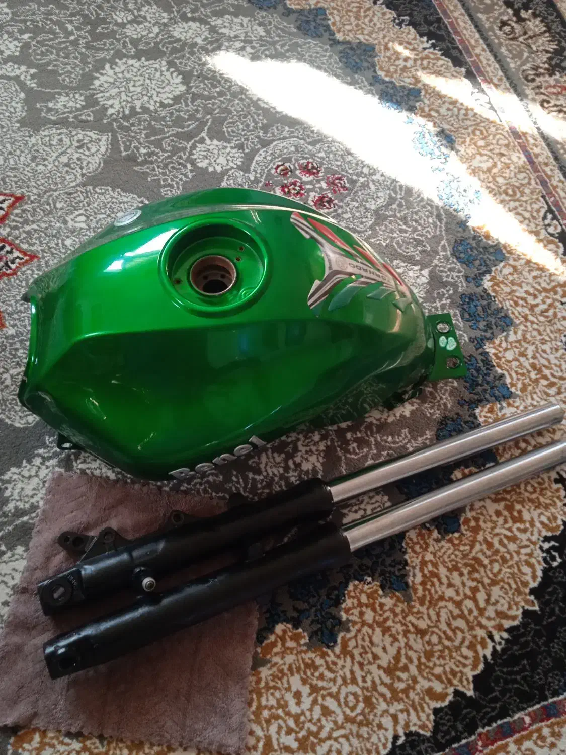 باک موتور و کمک جلو Benelli|قطعات یدکی و لوازم جانبی|لنگرود, |دیوار