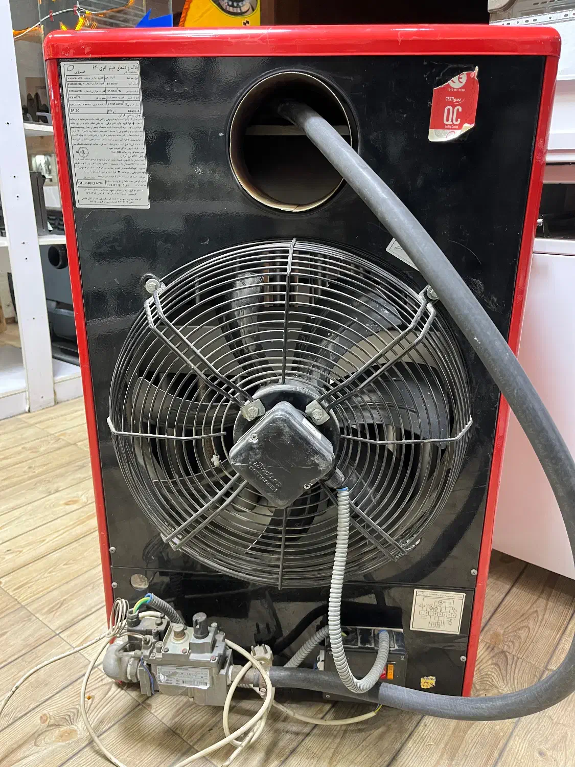 بخاری هیتر انرژی ۶۴۰ در حد نو سالم|بخاری، هیتر، شومینه|شهریار, شهرک وائین|دیوار