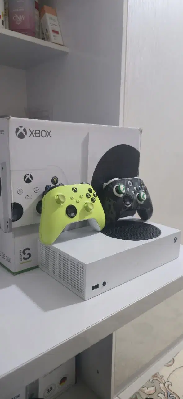 Xbox series s|کنسول، بازی ویدئویی و آنلاین|اسلامشهر, شهرک واوان|دیوار