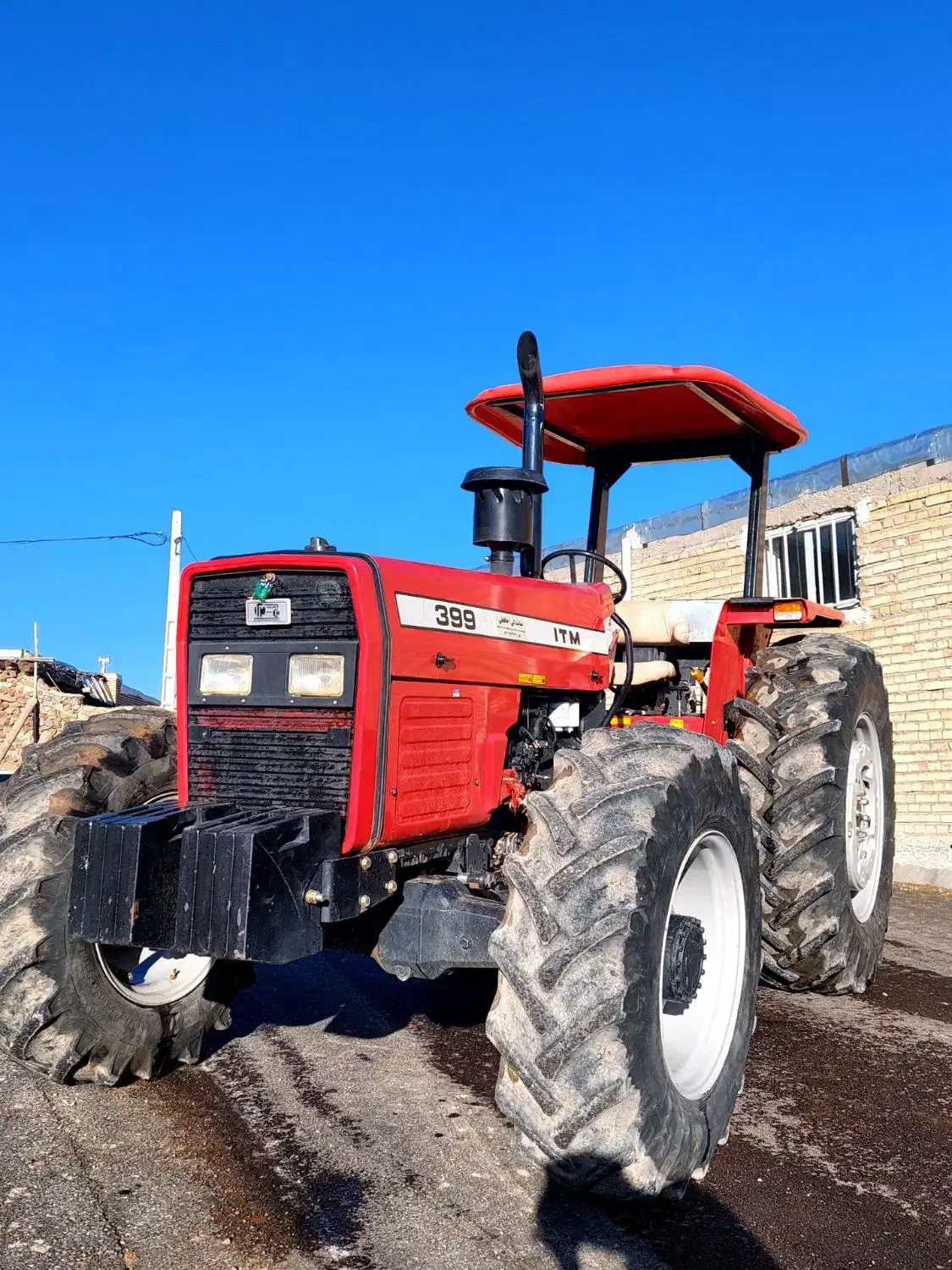 تراکتور 399 مدل 97با گاو آهن و ردیفکار|خودرو سنگین|انگوران, |دیوار