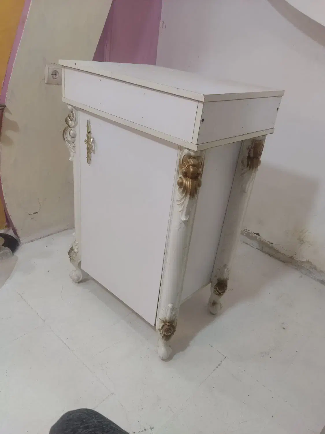 ست کامل کمدمخصوص|مبلمان خانگی و میز عسلی|دماوند, گیلاوند|دیوار