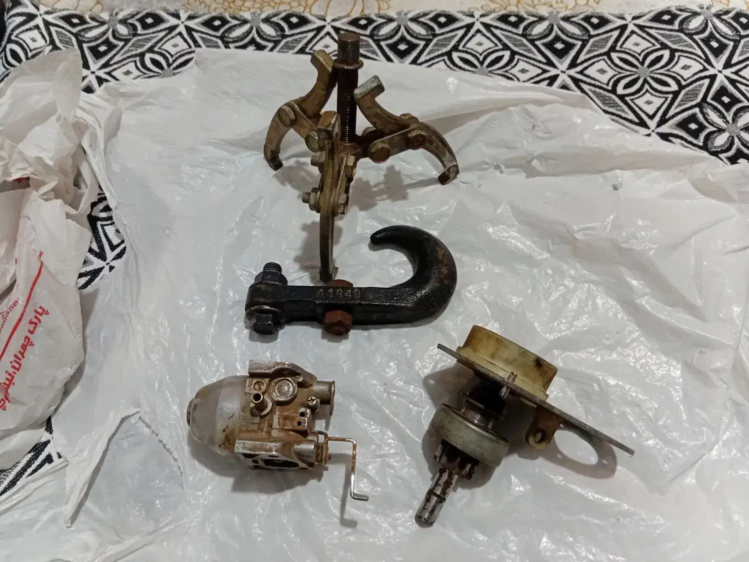 تعدادی وسایل|کلکسیون و سرگرمی|ملایر, |دیوار