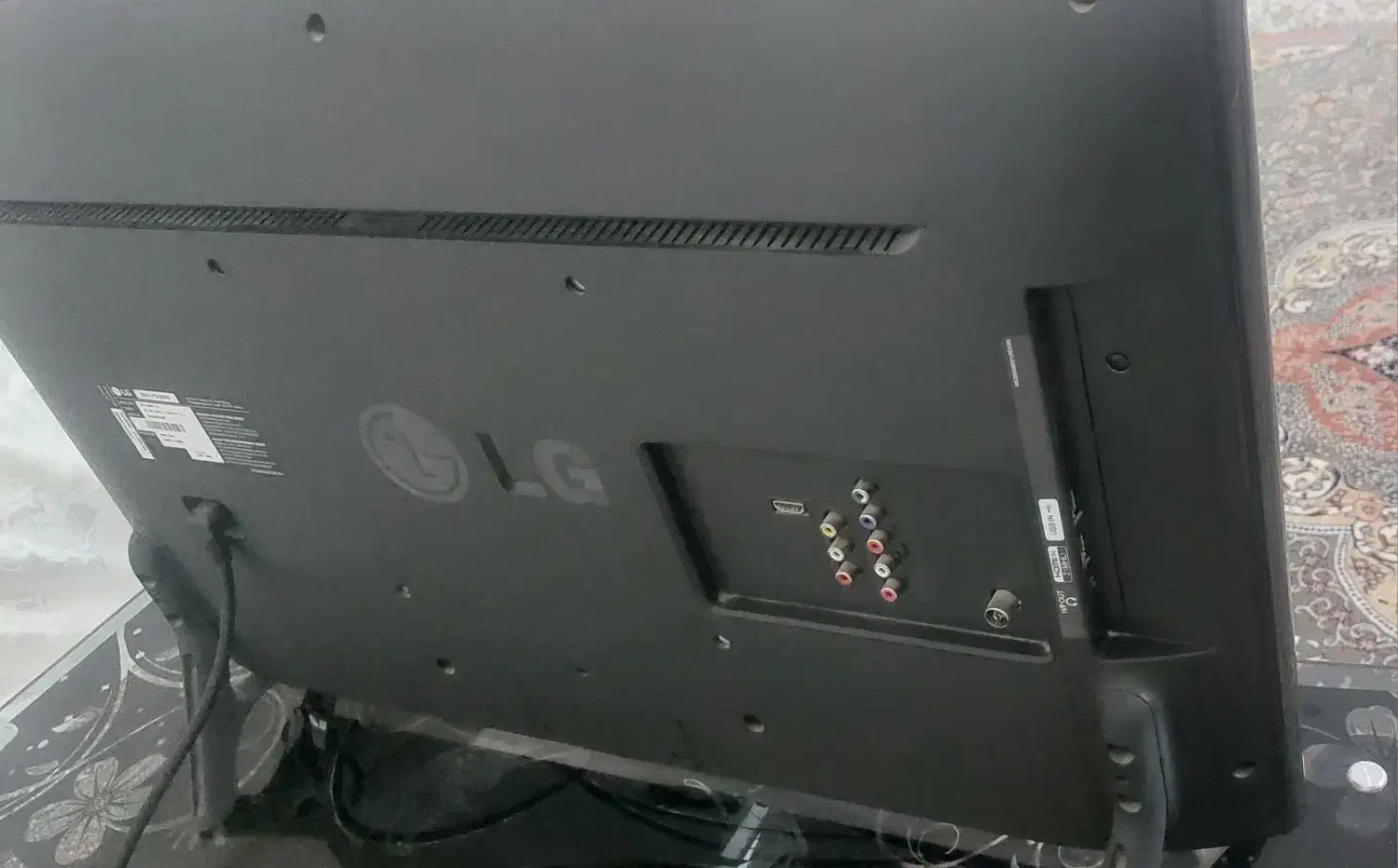 تلوزیون ال ای دی 32 اینچ|تلویزیون و پروژکتور|پیر بکران, |دیوار