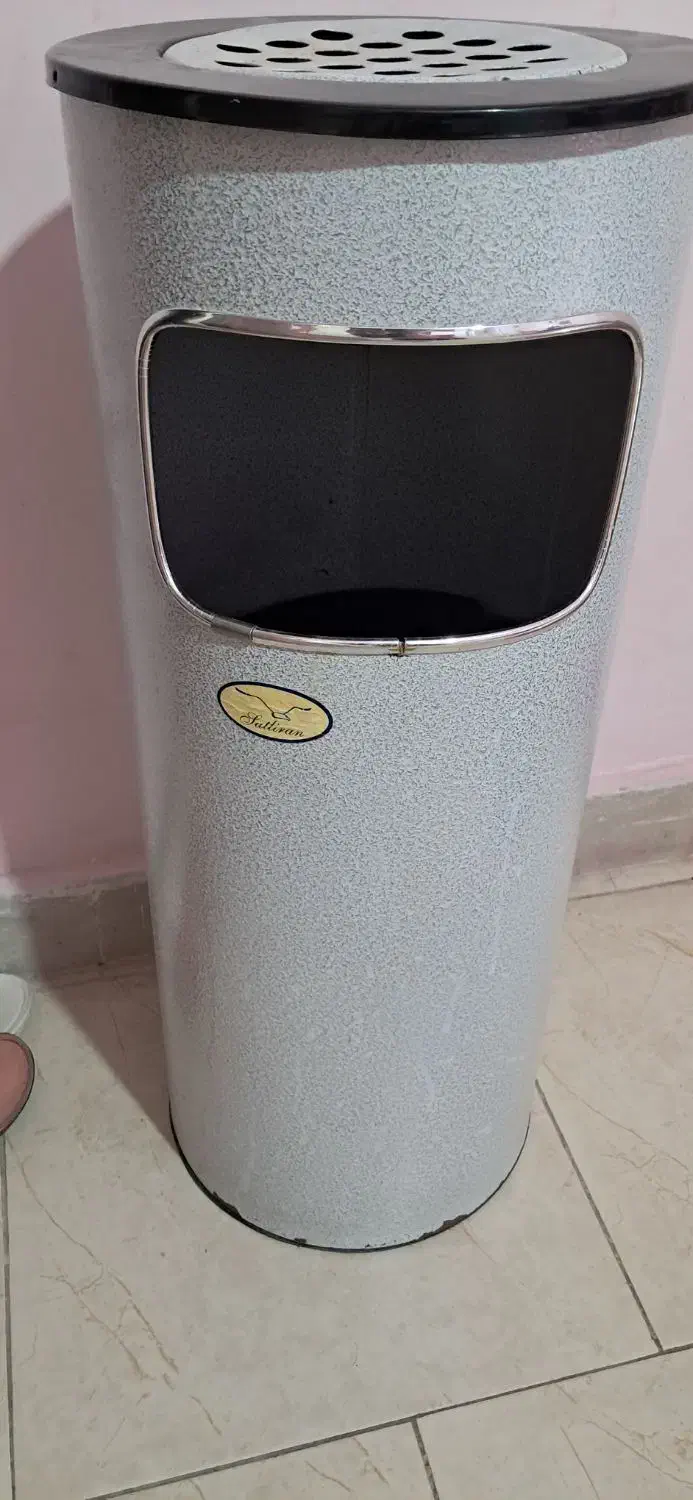 سطل آشغال جاسیگاری دار|لوازم نظافت|کرج, گلشهر|دیوار