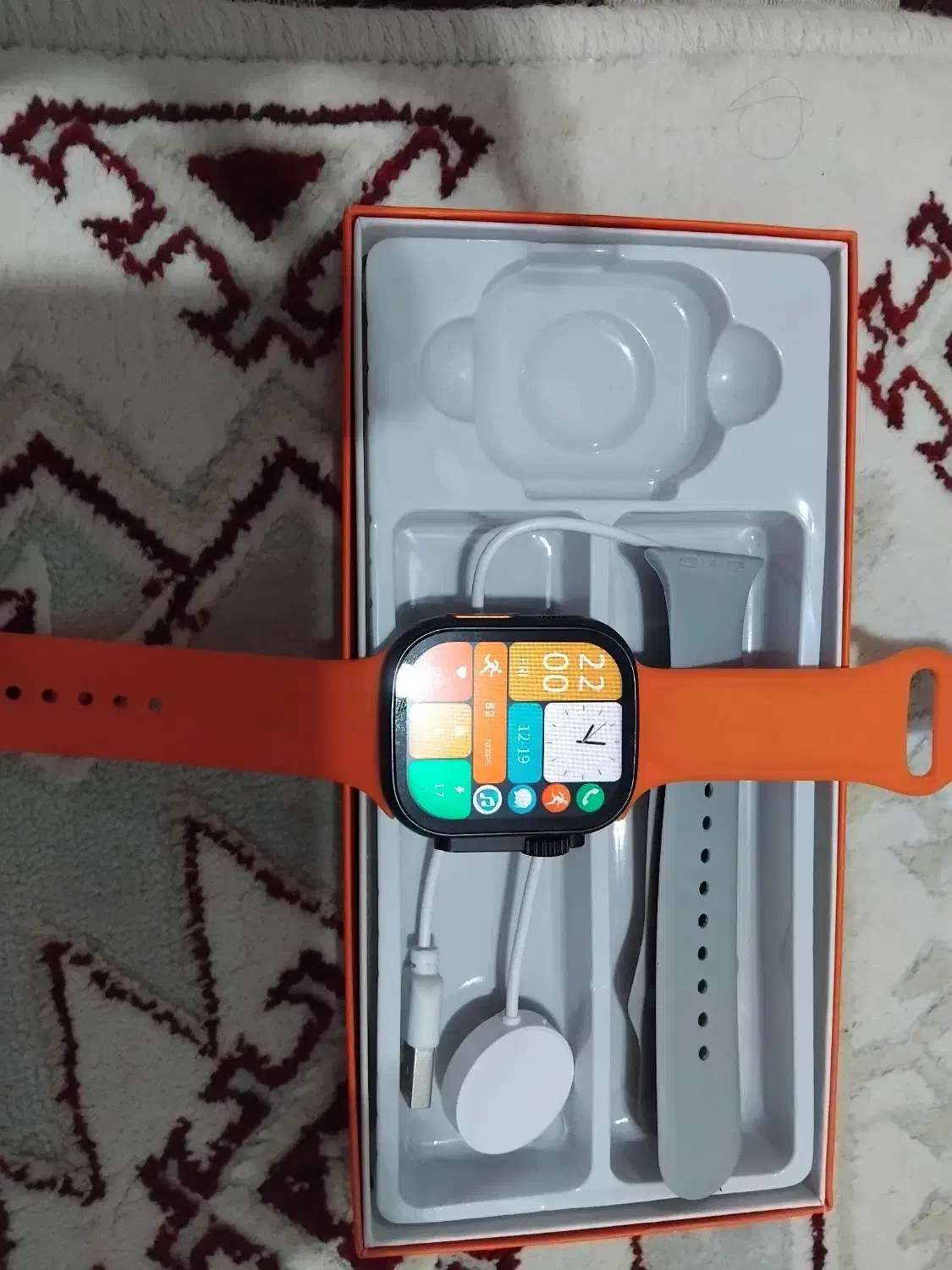 ساعت|ساعت|گوراب زرمیخ, |دیوار