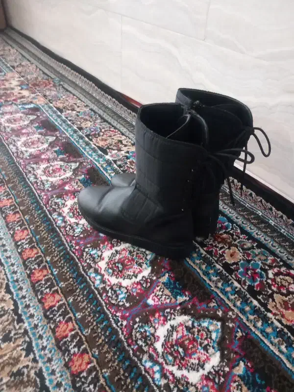 کفش|کیف، کفش، کمربند|شیروان (خراسان), |دیوار