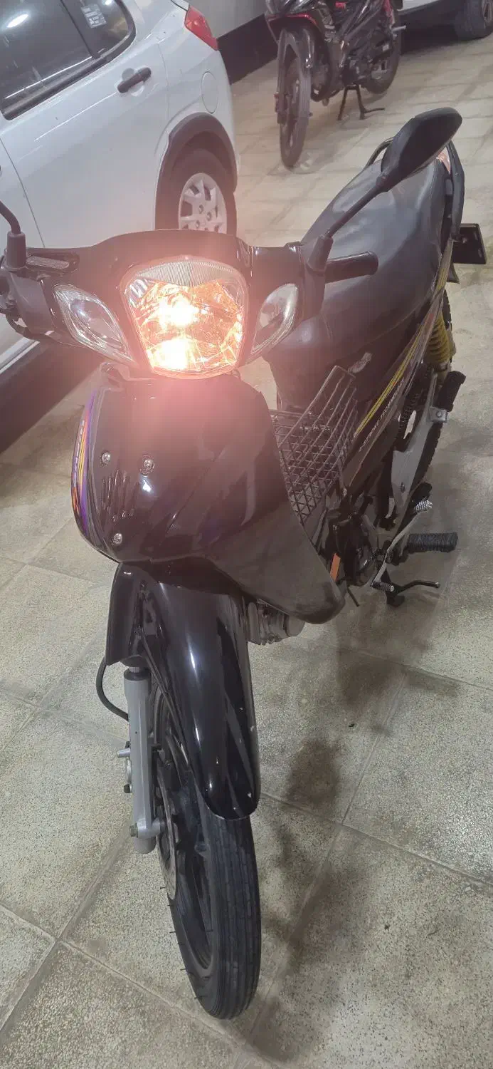 طرح ویو پیشرو ۱۲۵ سی سی مدل ۹۵|موتورسیکلت|اصفهان, شیخ اشراق|دیوار