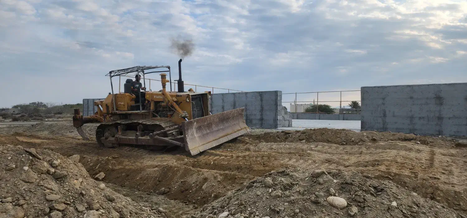 فروش بلدوزر فیلت الیس دی ۶ اف دی ۱۴|خودرو سنگین|سیریک, |دیوار