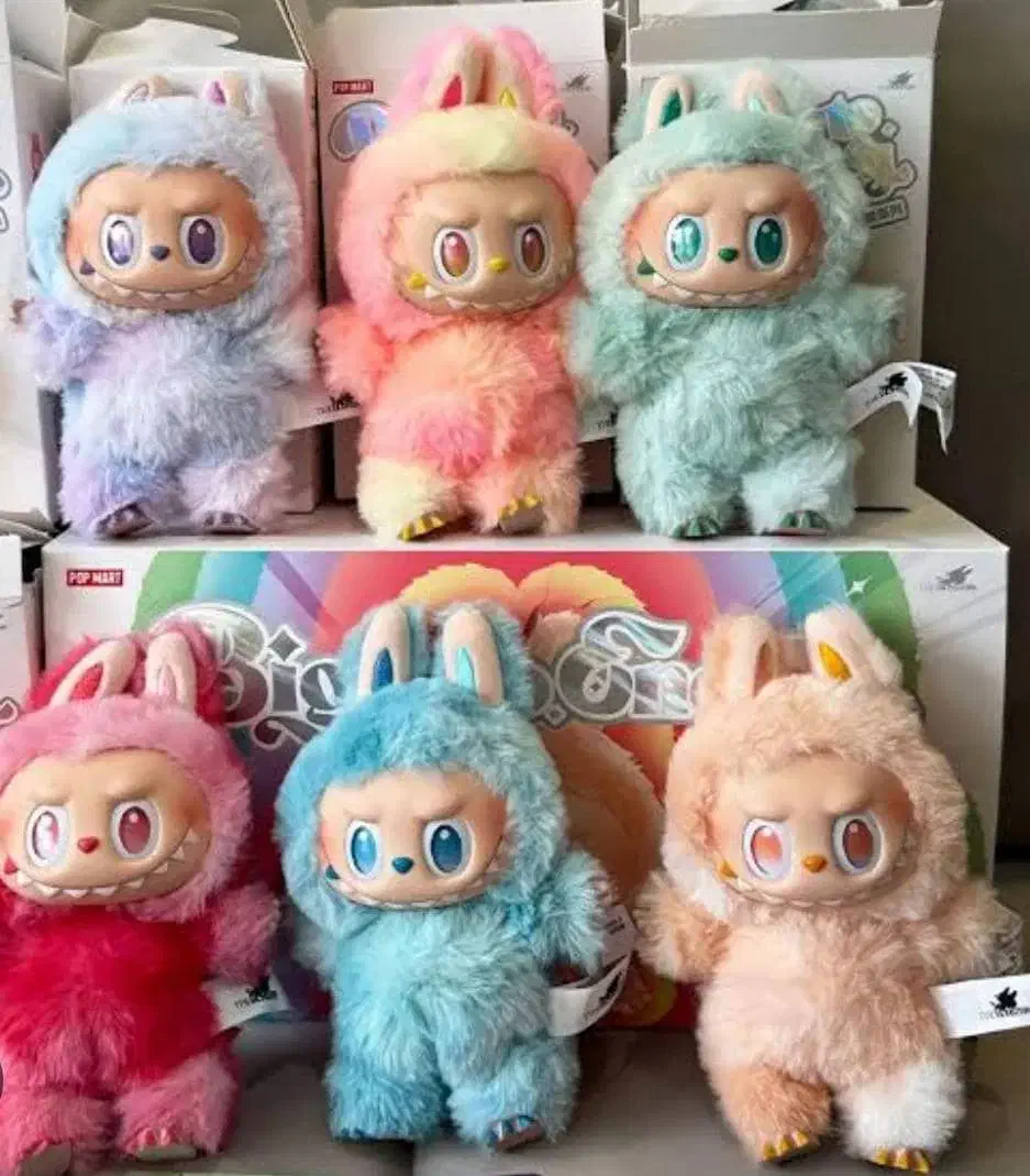 عروسک لبوبو|اسباب‌‌بازی|آفتاب, |دیوار