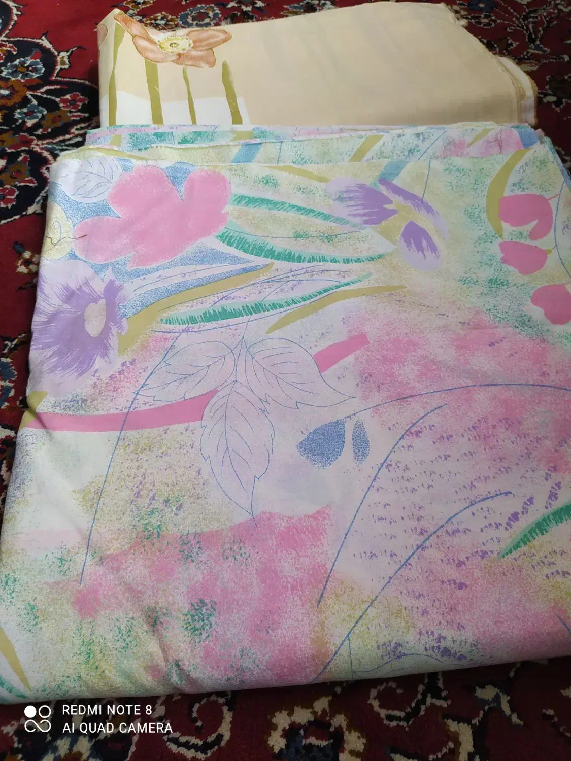 پارچه|لوازم خیاطی و بافتنی|تبریز, |دیوار