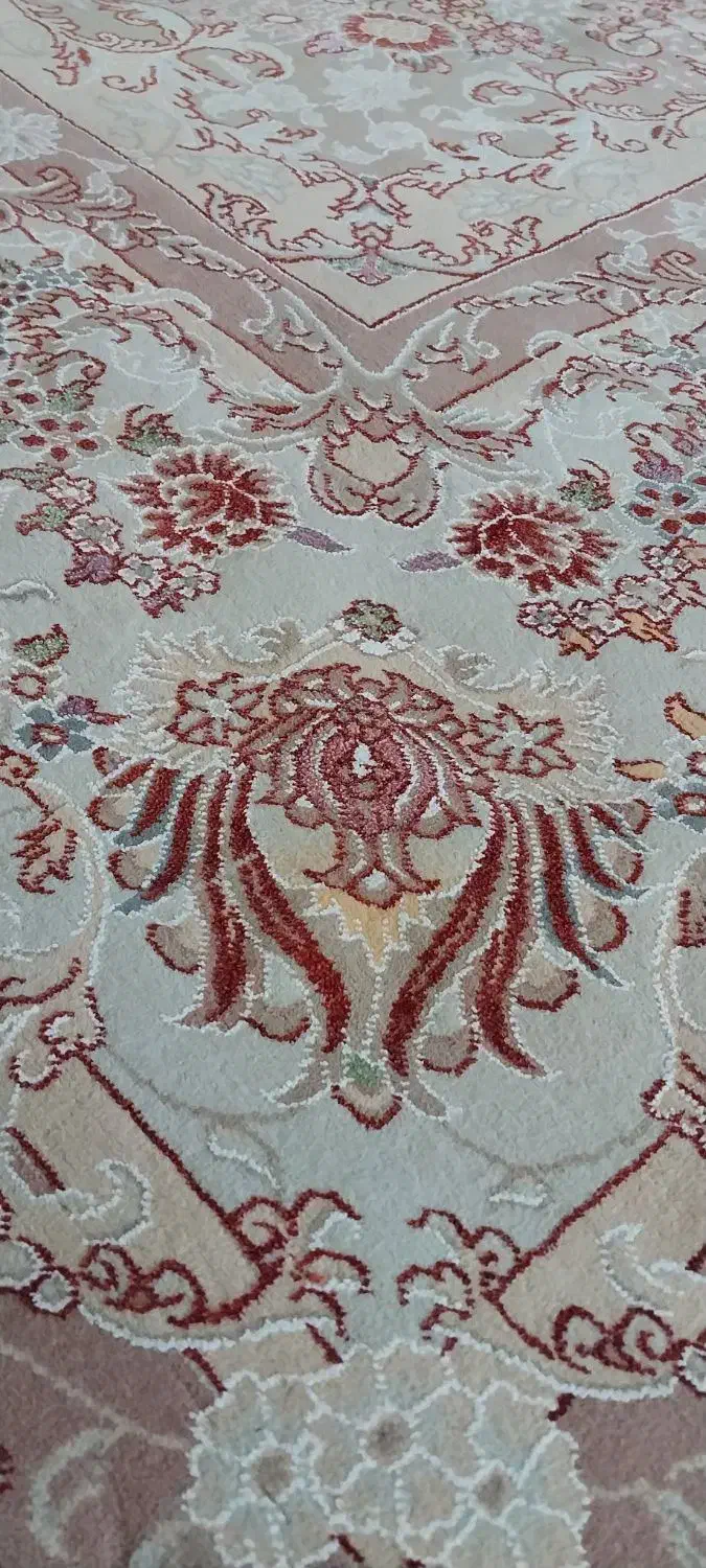 ۱عدد فرش  ۷۰۰ شانه|فرش|کرمانشاه, |دیوار