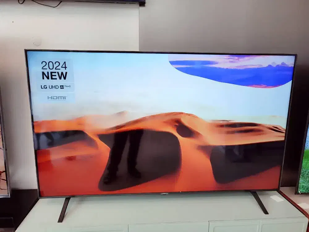 تلویزیون الجی  lg ut 80006 تولید۲۰۲۴|تلویزیون و پروژکتور|تهران, شیخ هادی|دیوار