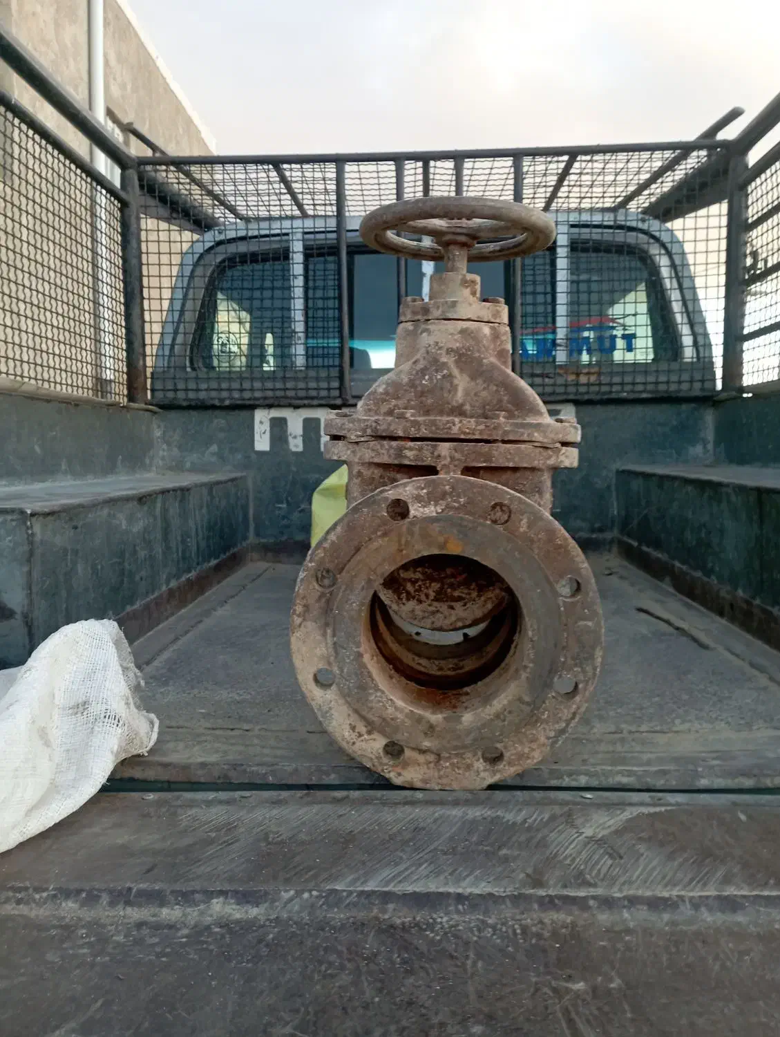 فلکه|ابزارآلات|سامن, |دیوار