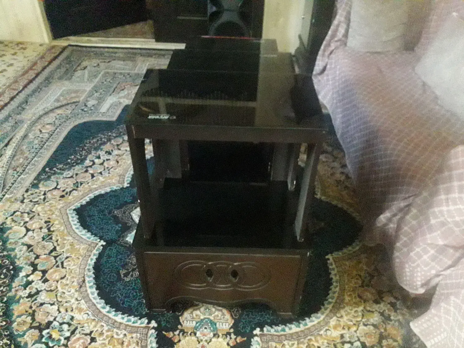 میز وسط با سه تا عسلی|مبلمان خانگی و میز عسلی|خرم‌آباد, |دیوار