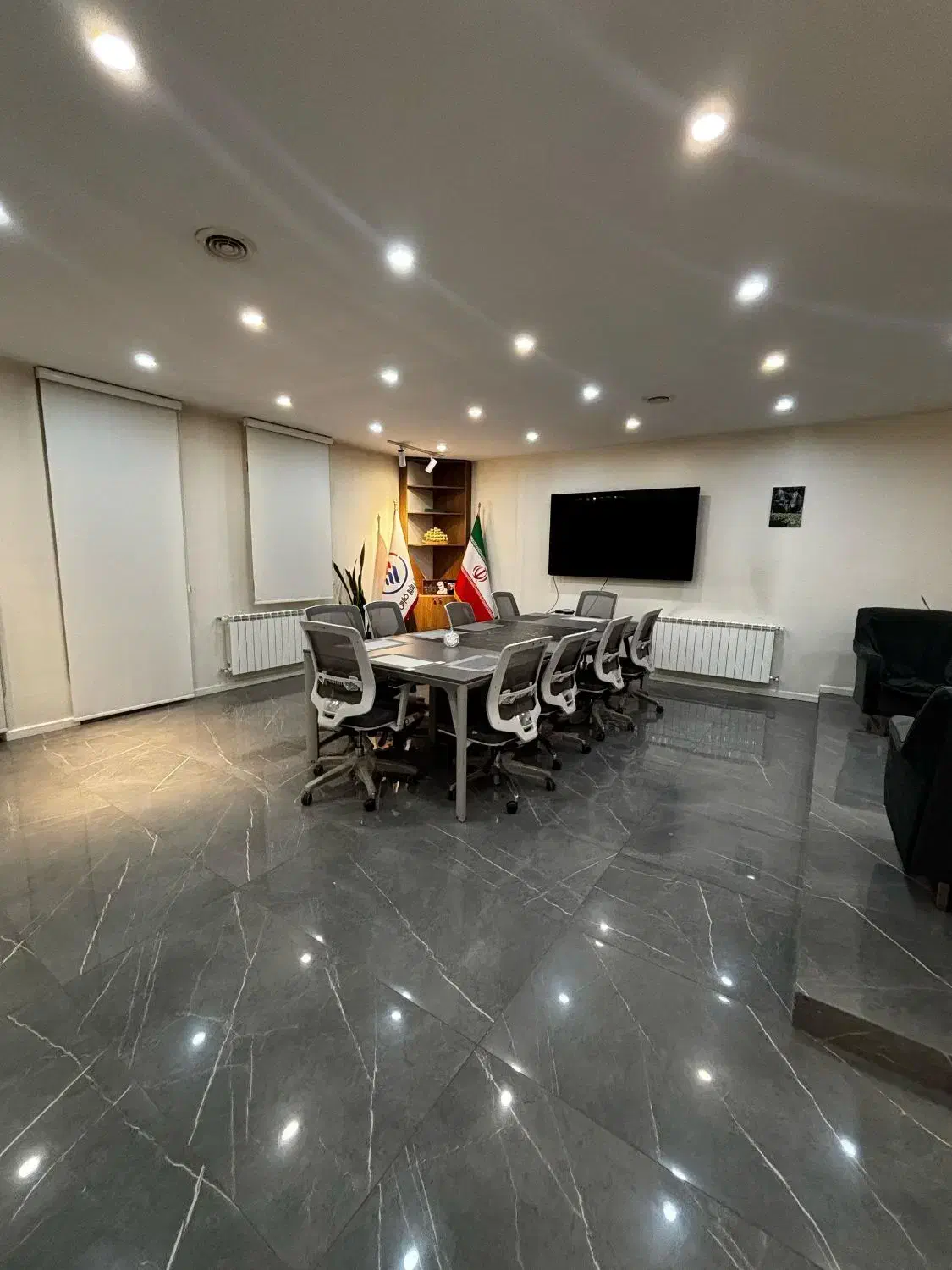 سعادت آباد ۲۱۰ متر سند اداری لاکچری|اجارهٔ دفتر کار، اتاق اداری، مطب|تهران, سعادتآباد|دیوار