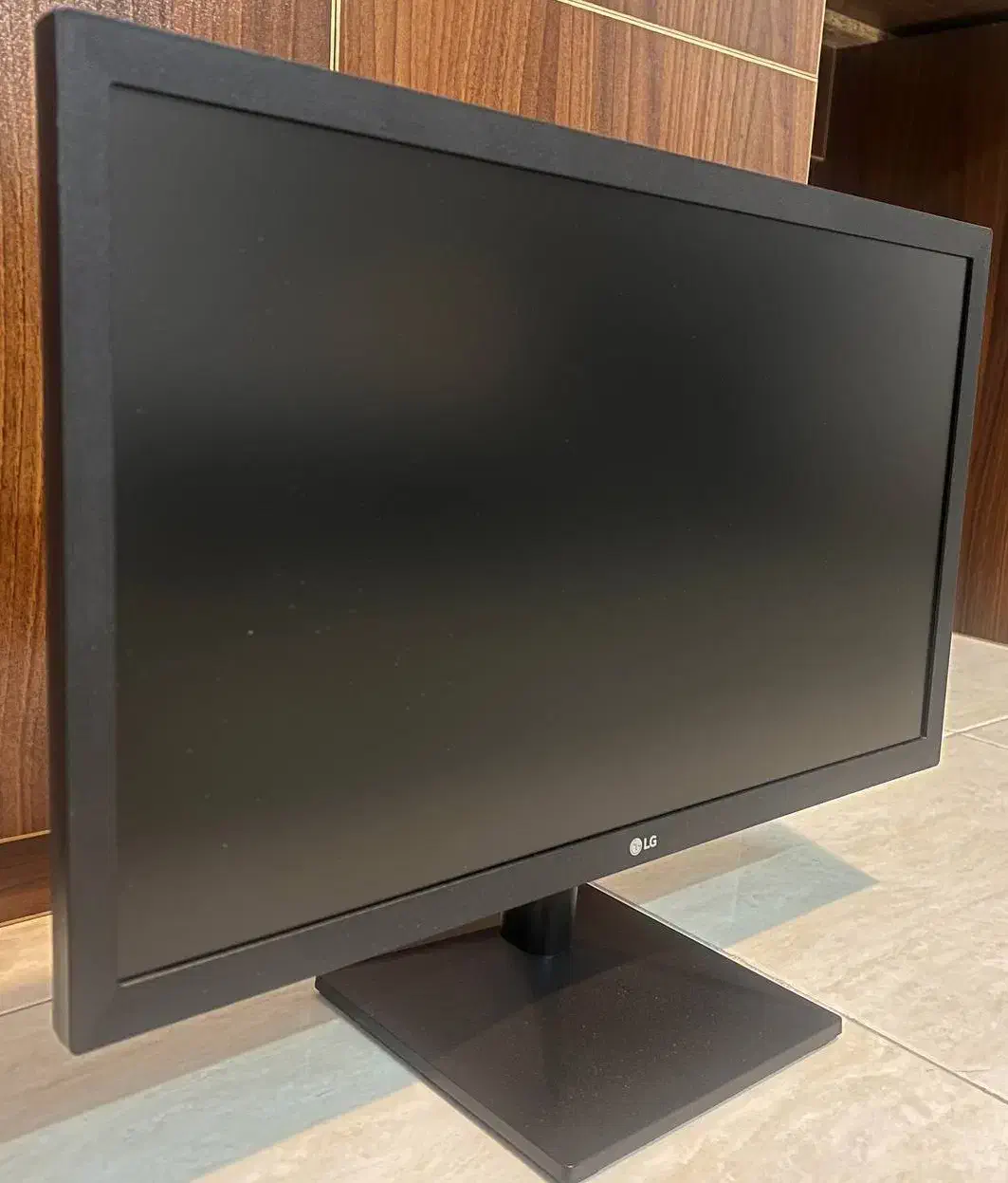 مانیتور ال جی مدل 22MK400H-B سایز 22 اینچ|قطعات و لوازم جانبی رایانه|تهران, باغ فیض|دیوار