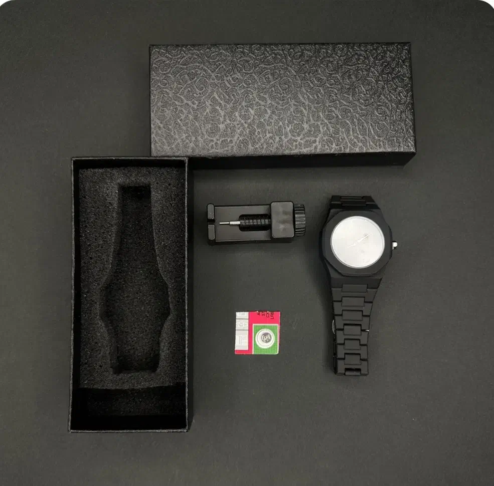 ساعت فول مشکی|ساعت|قوچان, |دیوار