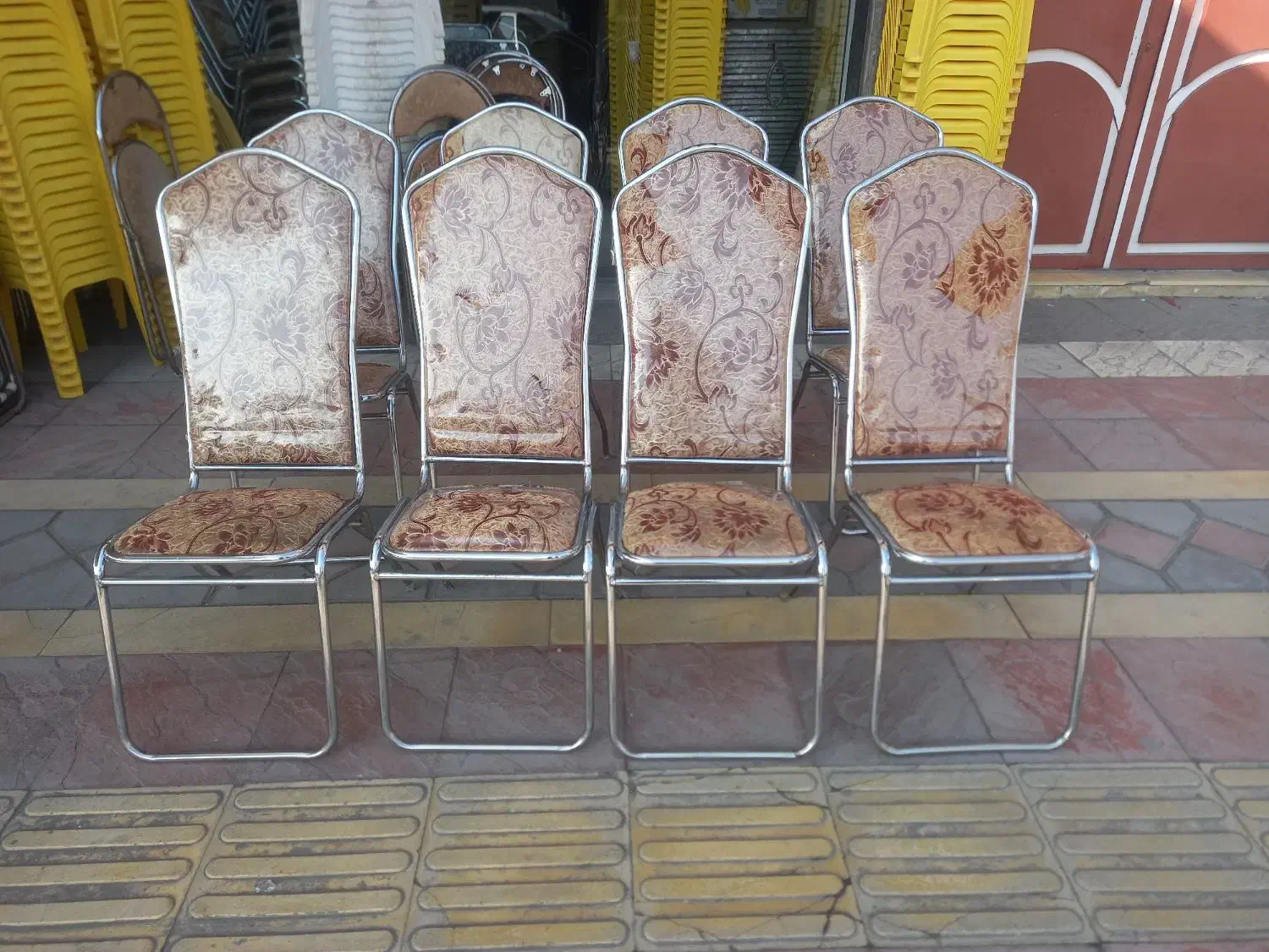 صندلی فلزی پشت بلند ثابت|صندلی و نیمکت|محمودآباد, |دیوار