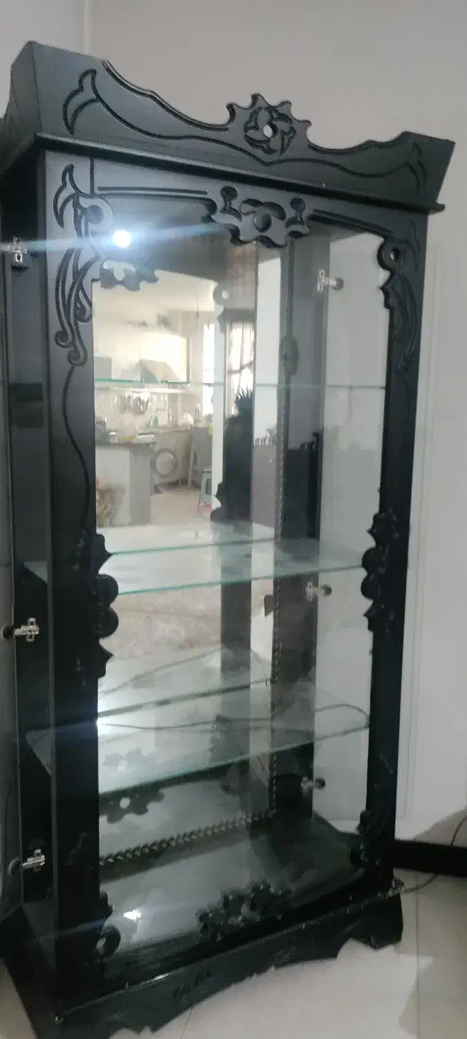 دراور در حدنو و تمیز با چوب باکیفیت|بوفه، ویترین، کنسول|بومهن, |دیوار