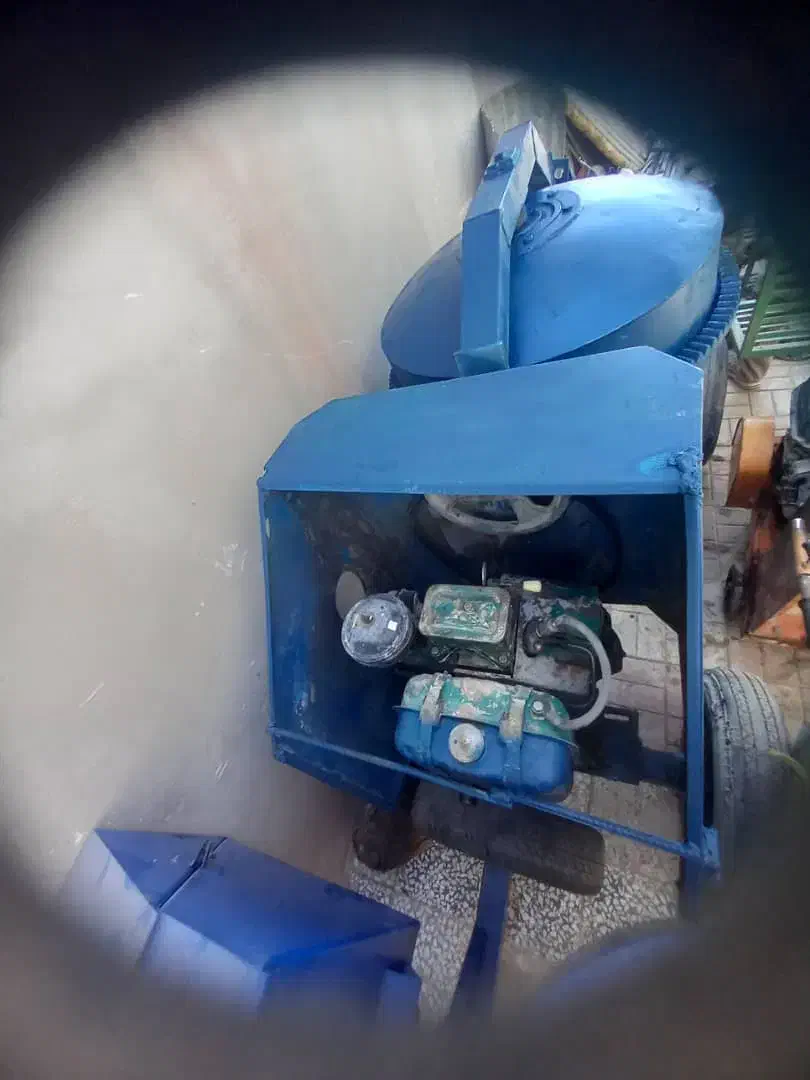 خلاطه بتونیر میکسر گازوئیلی دیزل|ماشین‌آلات صنعتی|اصفهان, کشاورزی|دیوار