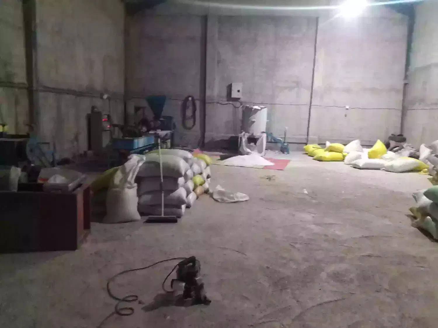 اجاره سوله صنعتی خیرآباد|اجارهٔ دفتر صنعتی، کشاورزی، تجاری|ورامین, شهرک صنعتی خیرآباد|دیوار