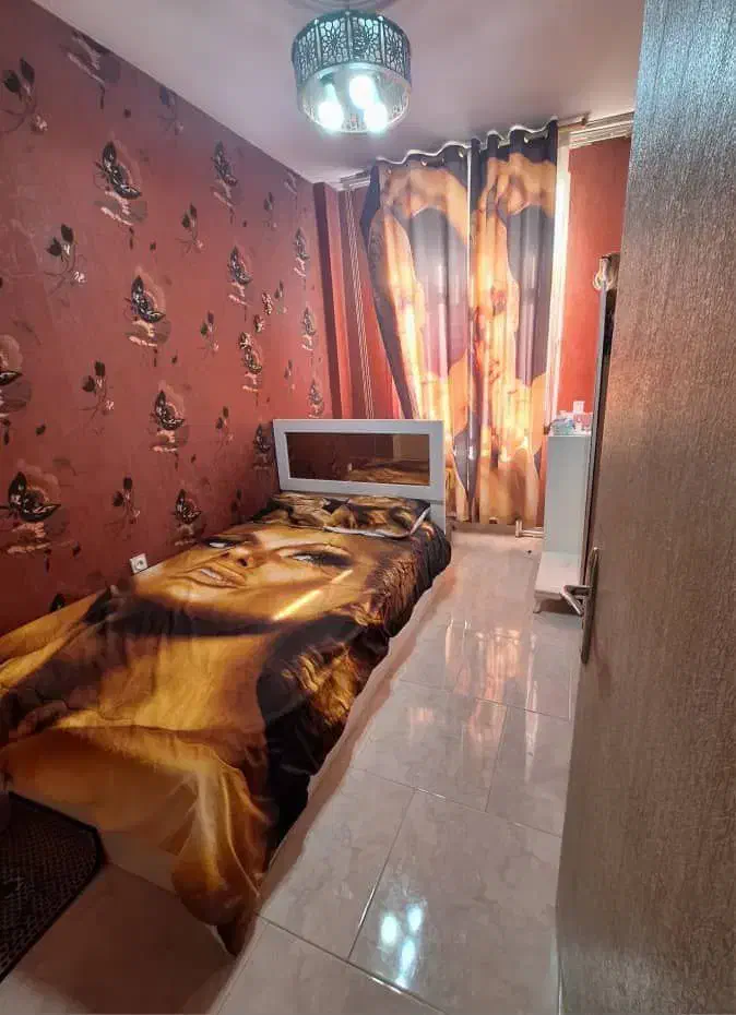 اجاره آپارتمان ۶۵ متری ۲ خوابه طبقه ۴ در نارمک