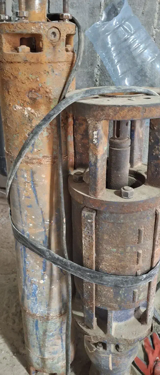 شناور دو اینچ|ماشینآلات صنعتی|بندر کنگان, |دیوار