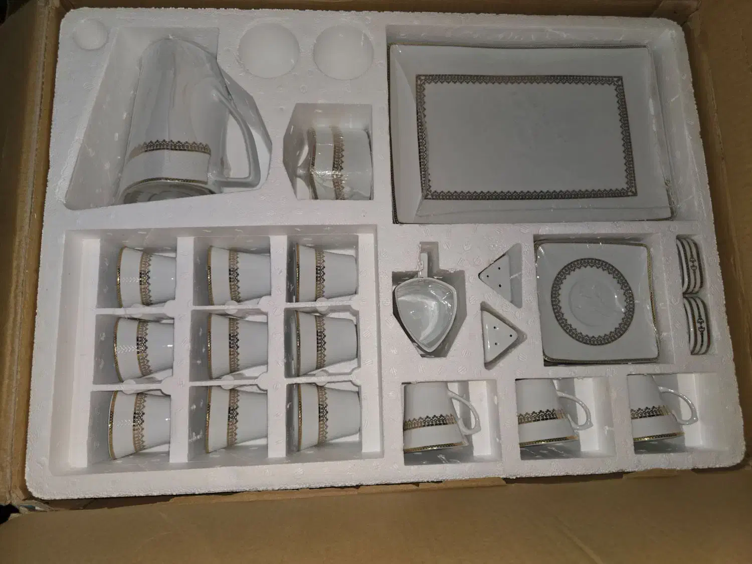 ۲ بسته سرویس چینی ۱۲ نفره پردیس (۲۴ نفره)|ظروف سرو و پذیرایی|گلستان (تهران), |دیوار