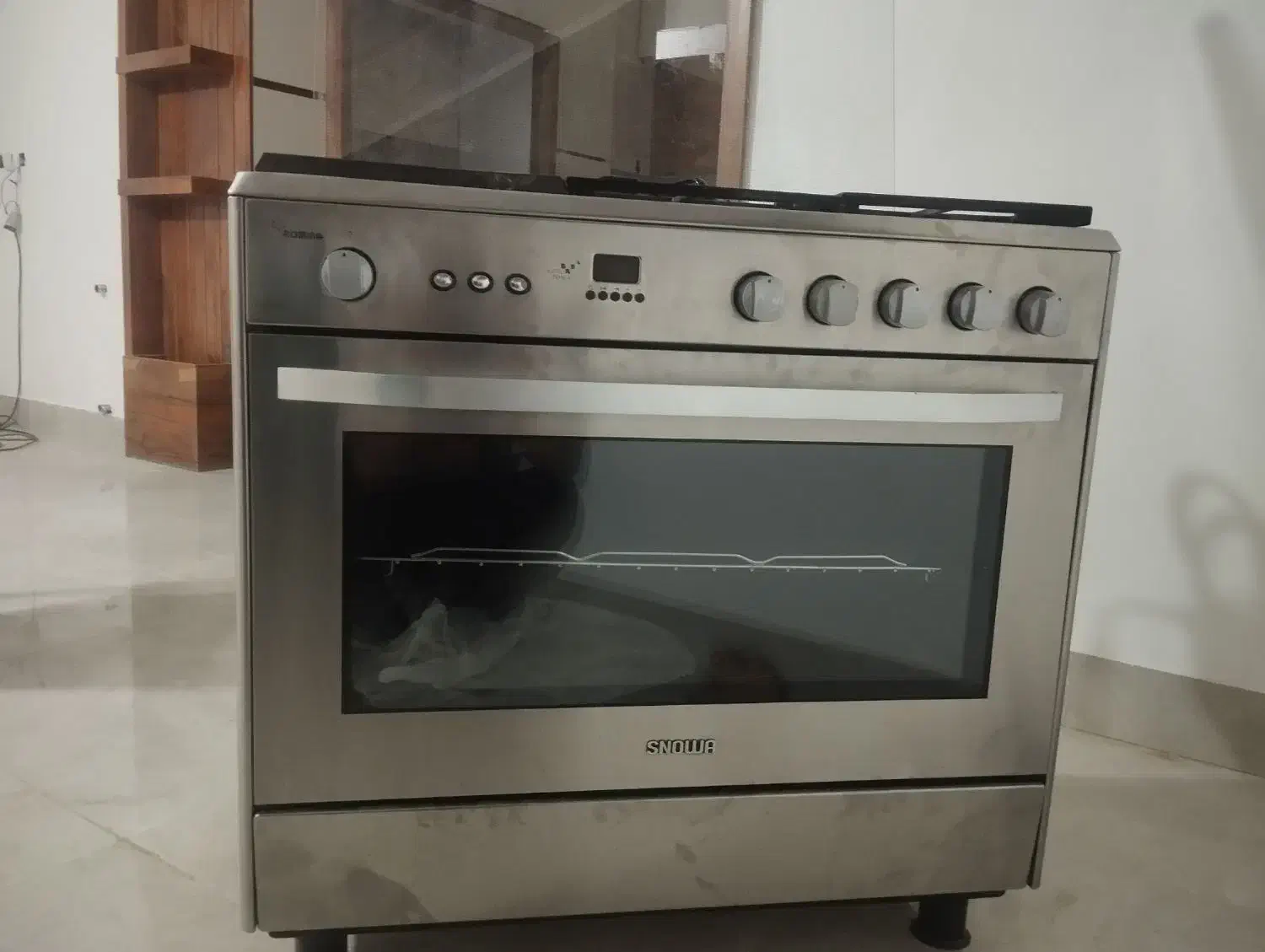 اجاق گازفرداراسنوا درحدنواستیل|اجاق گاز و لوازم برقی پخت‌وپز|برخوار, |دیوار