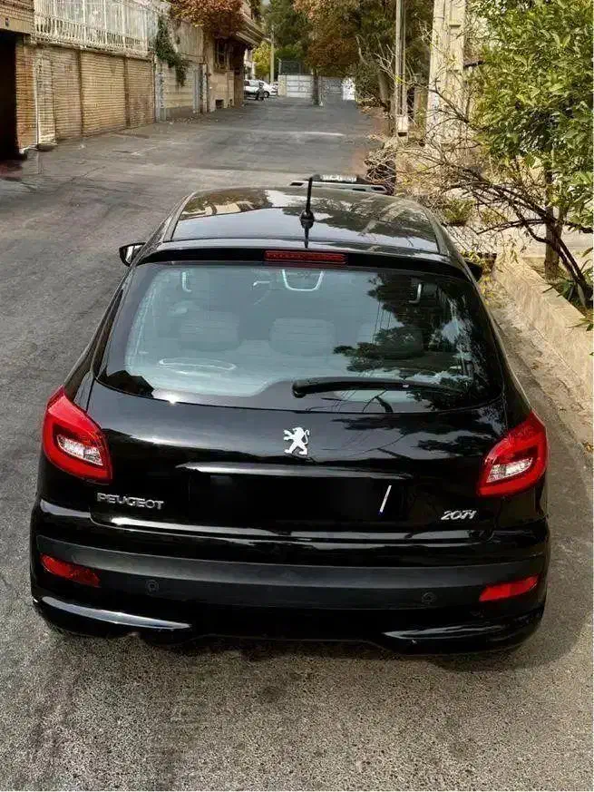 ۲۰۷ پانا ۱۴۰۱ مشکی|خودرو سواری و وانت|شیراز, ارم|دیوار